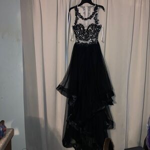 Elegant Black Evening Gown